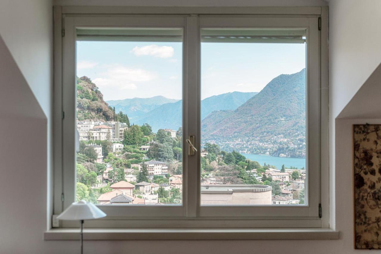 I D'A Charming Penthouse - Lake View- Como- House-130 Mt-2 Double Bedrooms And 2 Double Bathrooms A Spacious Living Room-Full Equipped Kitchen-Private Garden And Terrace-Private Covered Parking Exteriör bild
